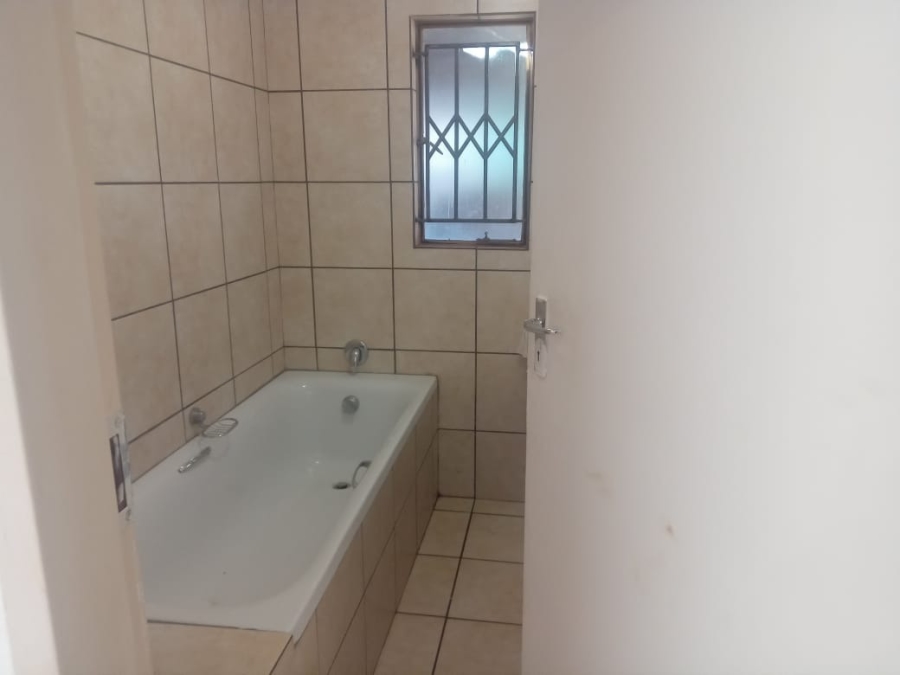 To Let 4 Bedroom Property for Rent in Northam Limpopo