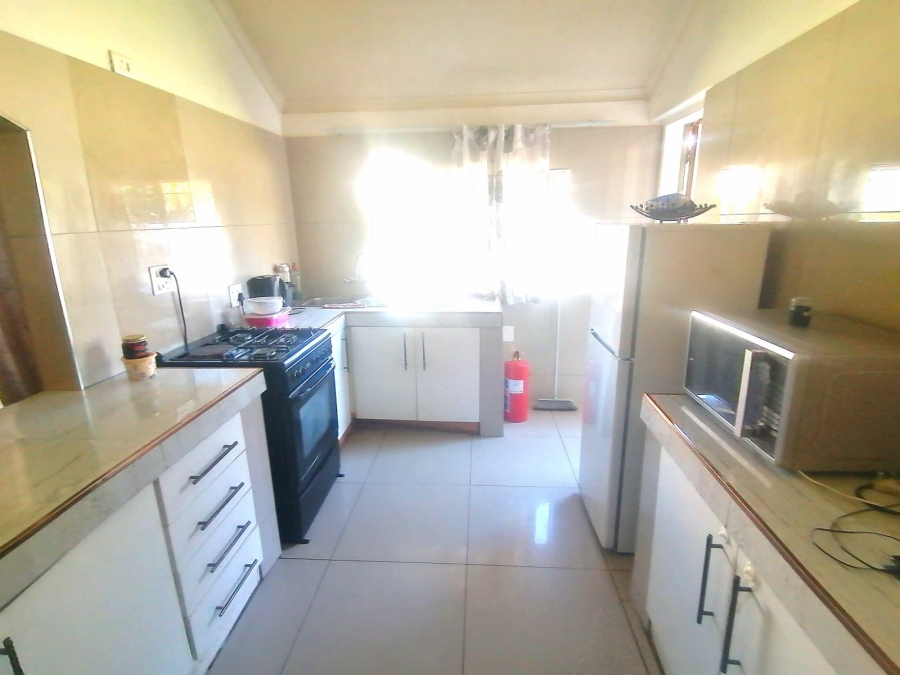 3 Bedroom Property for Sale in Fauna Park Limpopo