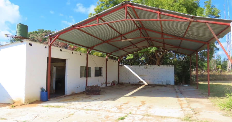 12 Bedroom Property for Sale in Vaalwater Limpopo