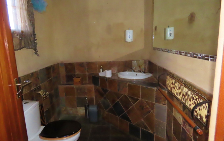12 Bedroom Property for Sale in Vaalwater Limpopo