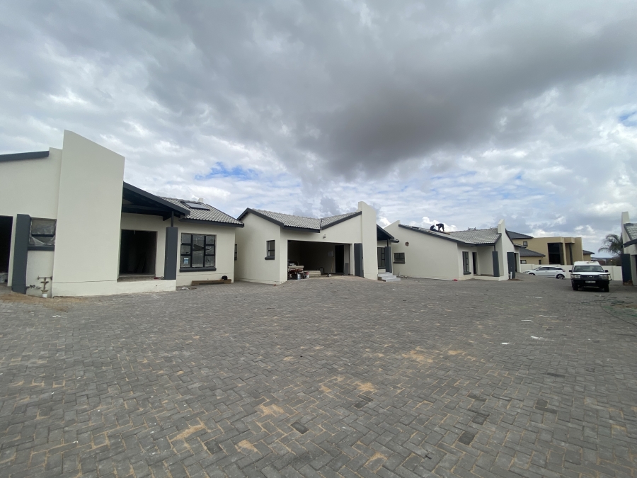 3 Bedroom Property for Sale in Bendor Limpopo