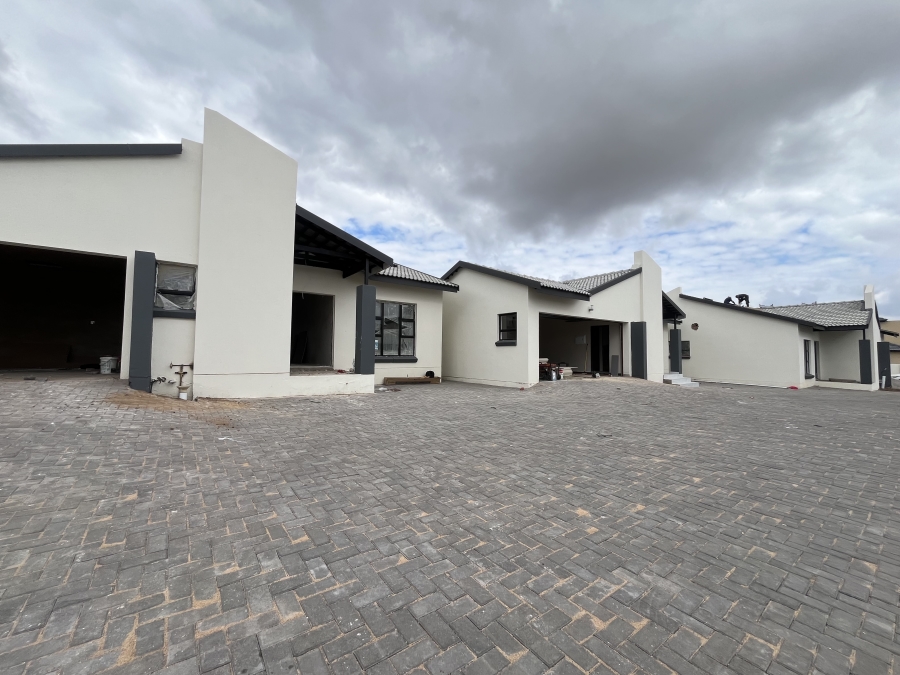 3 Bedroom Property for Sale in Bendor Limpopo