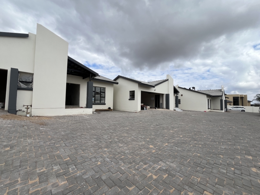 3 Bedroom Property for Sale in Bendor Limpopo