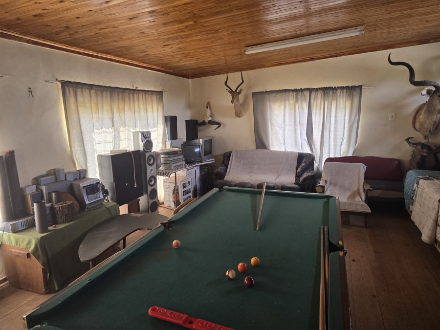 5 Bedroom Property for Sale in Mopane Limpopo