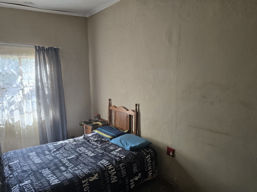 5 Bedroom Property for Sale in Mopane Limpopo