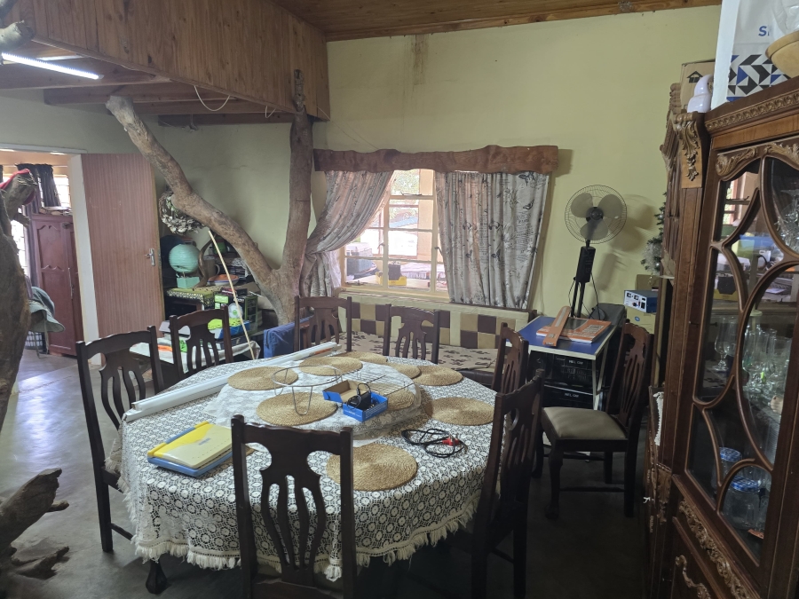 5 Bedroom Property for Sale in Mopane Limpopo