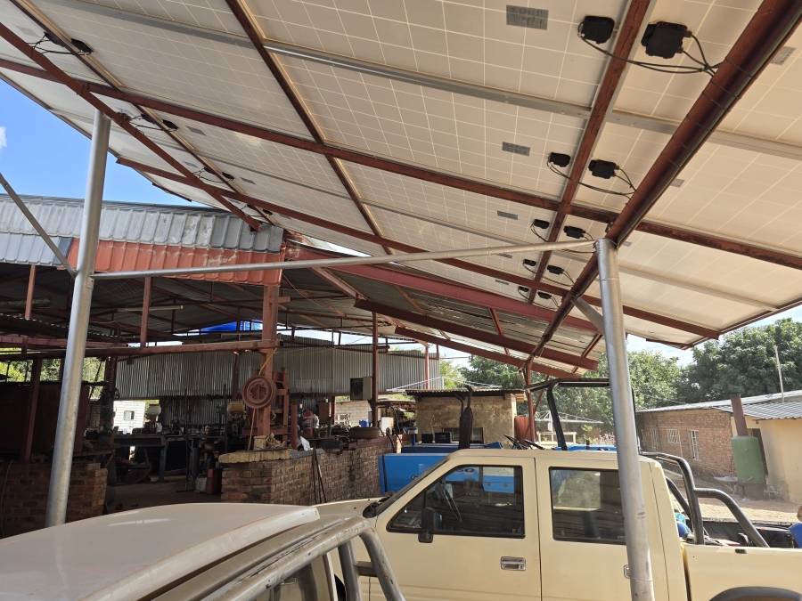 5 Bedroom Property for Sale in Mopane Limpopo