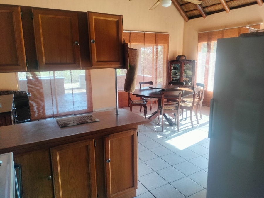 6 Bedroom Property for Sale in Rooiberg Limpopo