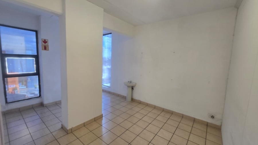 To Let Commercial Property for Rent in Polokwane Central Limpopo