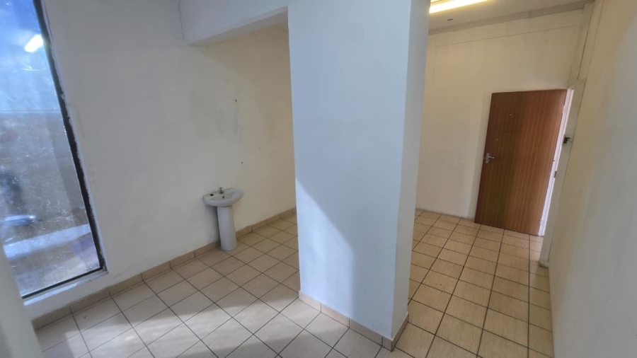 To Let Commercial Property for Rent in Polokwane Central Limpopo