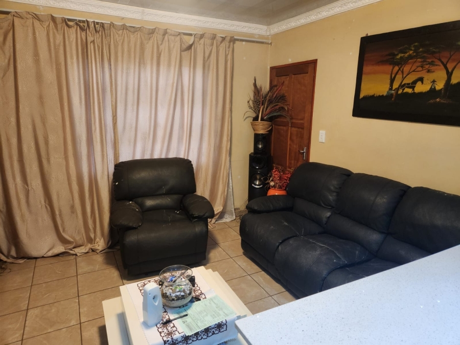 3 Bedroom Property for Sale in Northam Limpopo