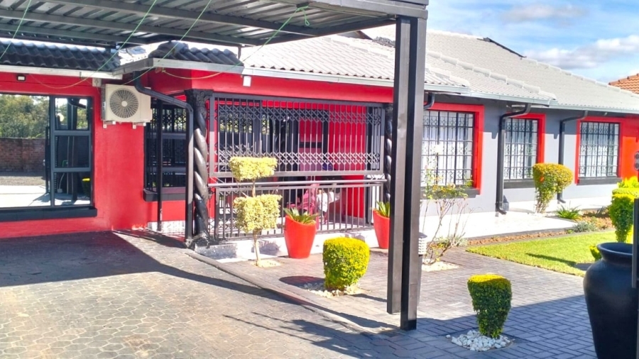 3 Bedroom Property for Sale in Modimolle Limpopo