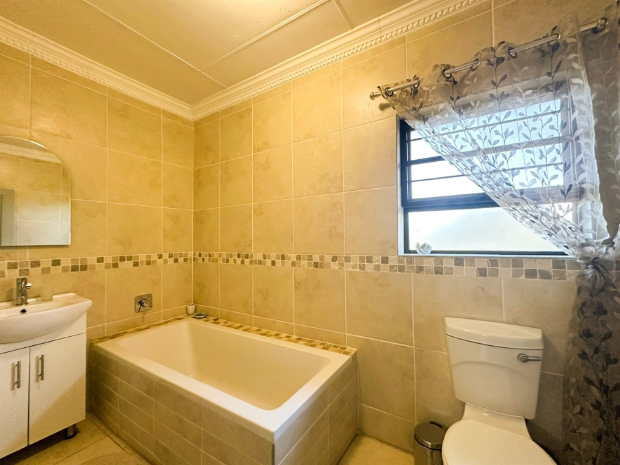 4 Bedroom Property for Sale in Hoedspruit Wildlife Estate Limpopo