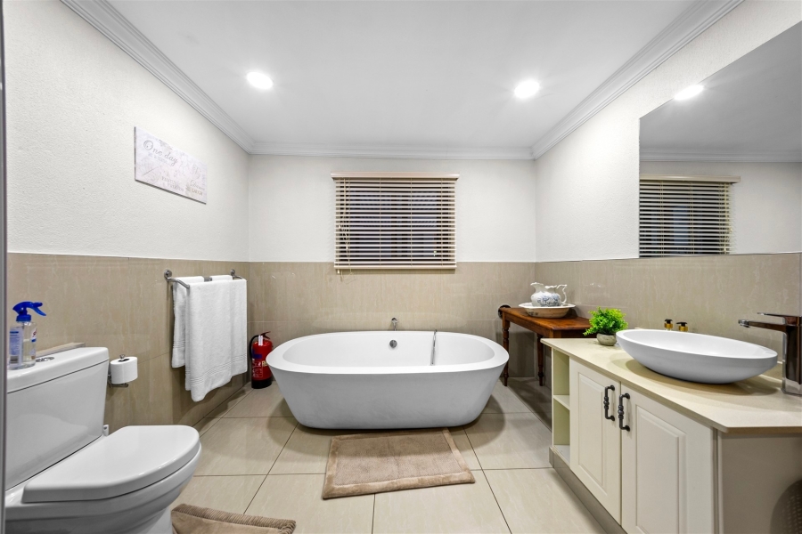 5 Bedroom Property for Sale in Blyde Wildlife Estate Limpopo