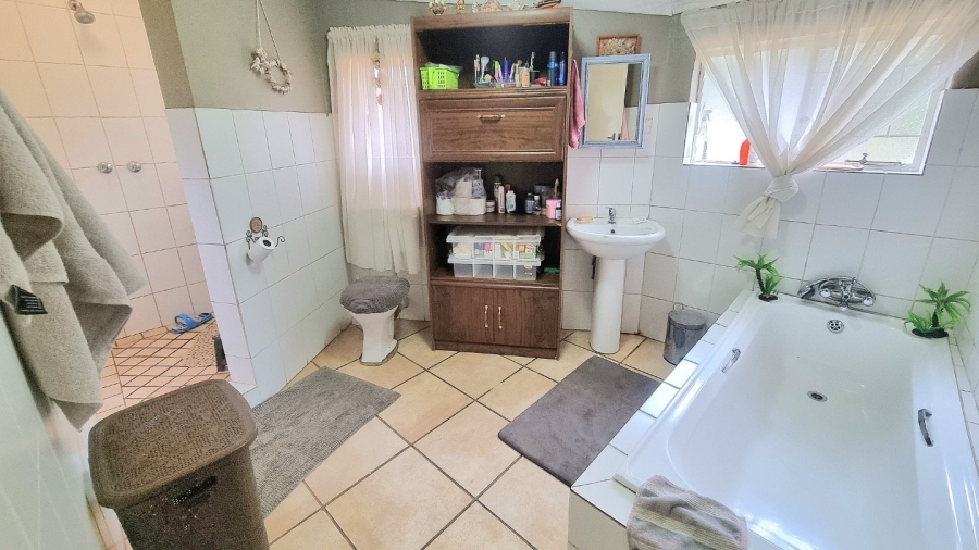 4 Bedroom Property for Sale in Modimolle Limpopo