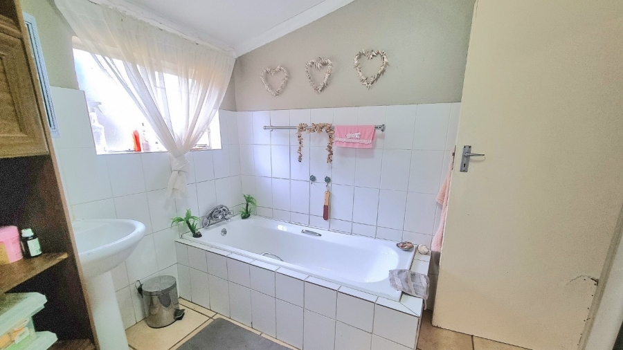 4 Bedroom Property for Sale in Modimolle Limpopo