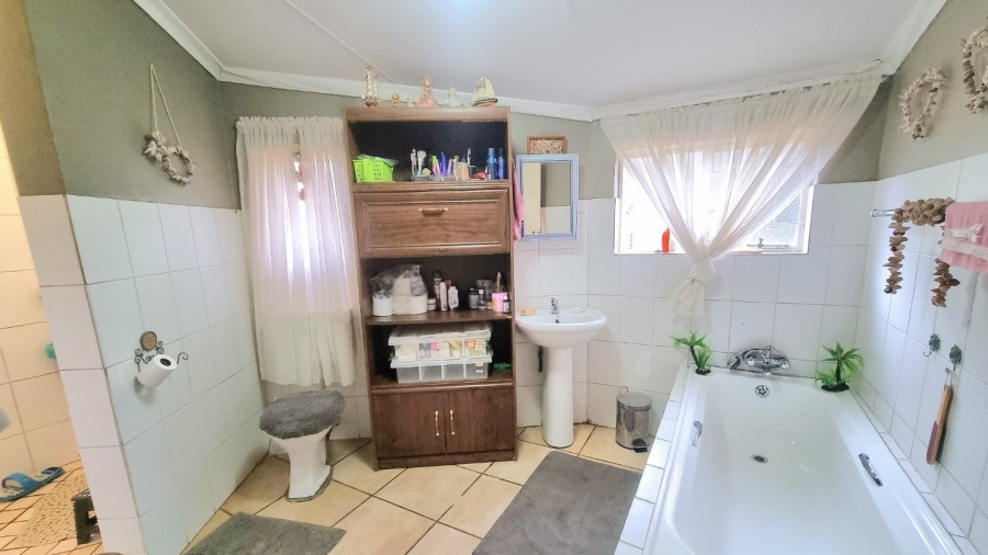 4 Bedroom Property for Sale in Modimolle Limpopo