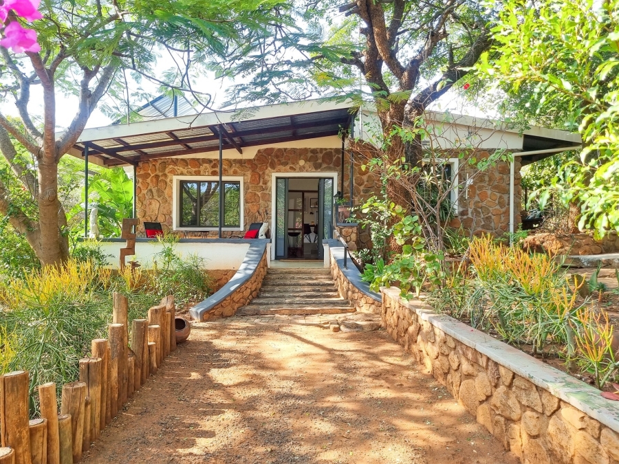 4 Bedroom Property for Sale in Kampersrus Limpopo