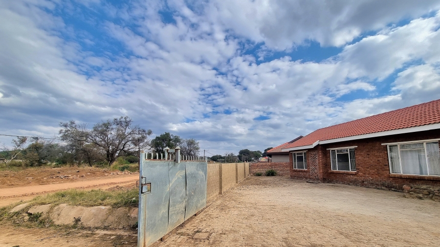 12 Bedroom Property for Sale in Modimolle Limpopo