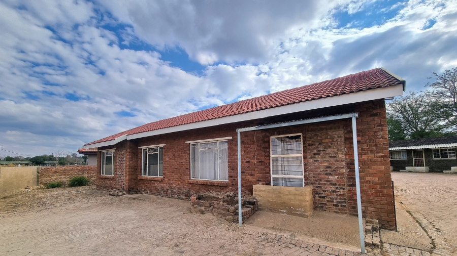 12 Bedroom Property for Sale in Modimolle Limpopo