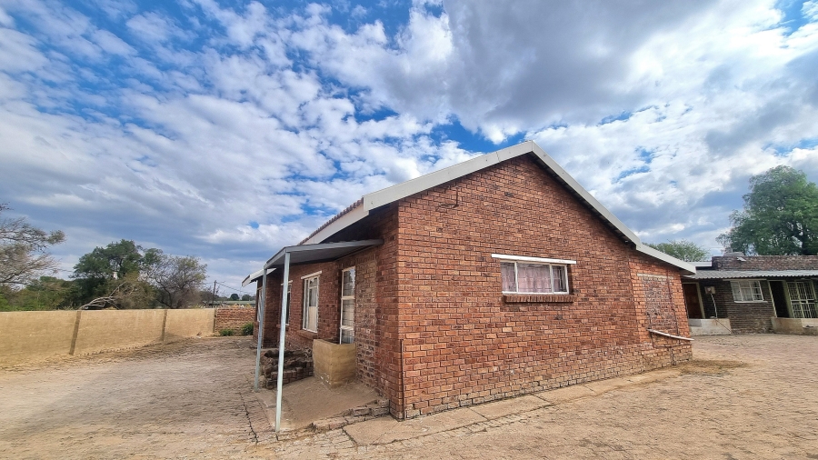 12 Bedroom Property for Sale in Modimolle Limpopo