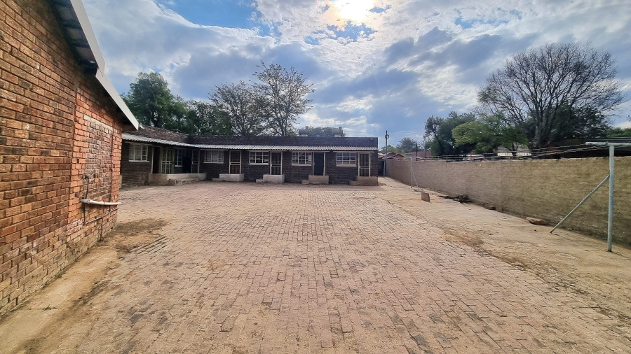 12 Bedroom Property for Sale in Modimolle Limpopo