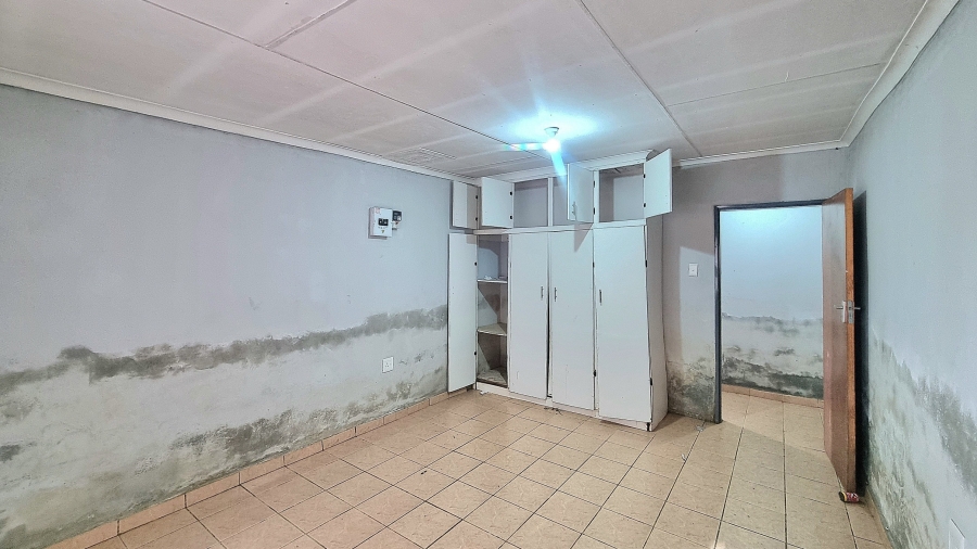 12 Bedroom Property for Sale in Modimolle Limpopo