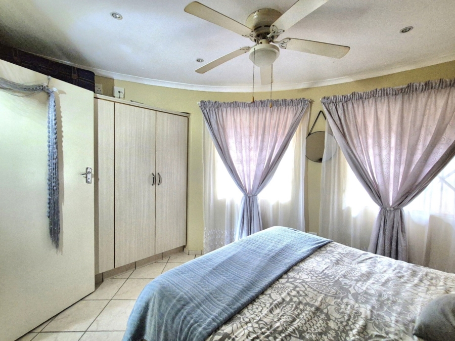 2 Bedroom Property for Sale in Mookgopong Limpopo