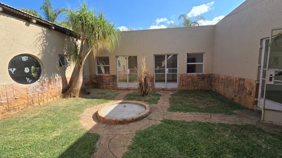 To Let 5 Bedroom Property for Rent in Bela Bela Limpopo