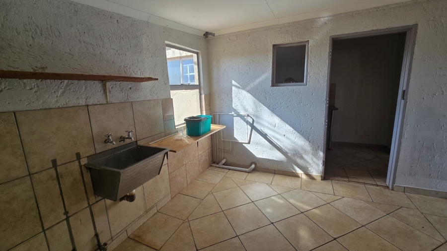 To Let 5 Bedroom Property for Rent in Bela Bela Limpopo