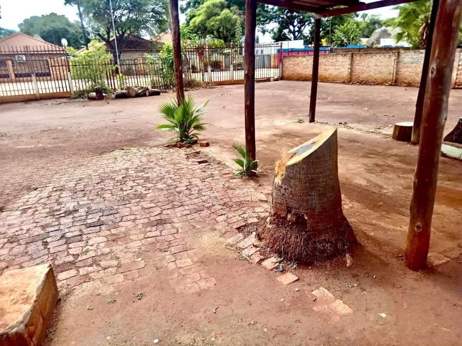 14 Bedroom Property for Sale in Northam Limpopo