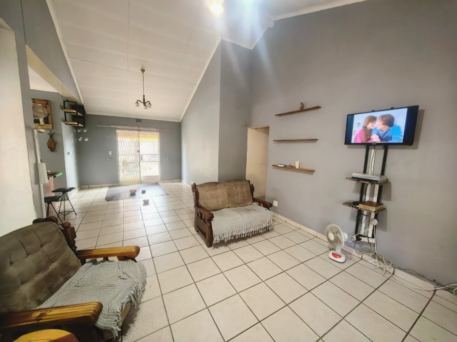 3 Bedroom Property for Sale in Fauna Park Limpopo