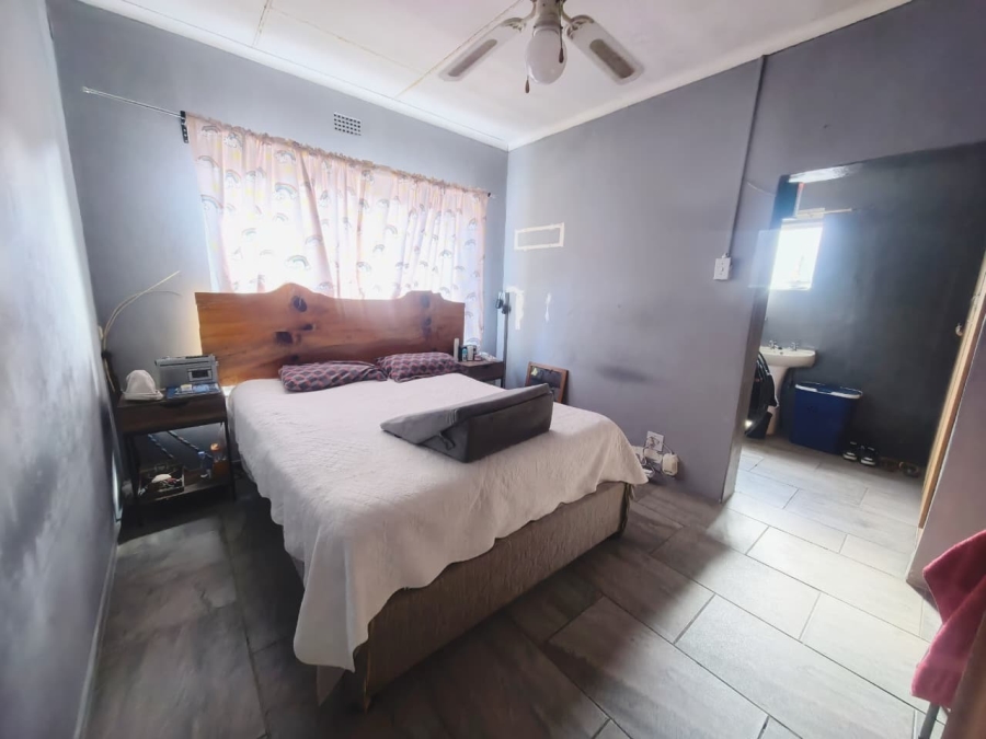3 Bedroom Property for Sale in Fauna Park Limpopo