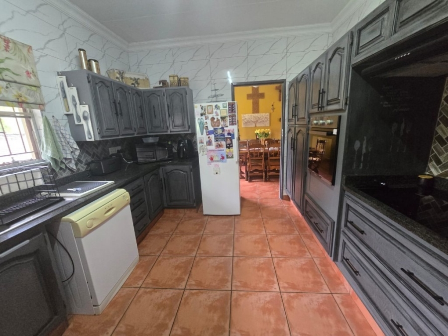 4 Bedroom Property for Sale in Phalaborwa Limpopo