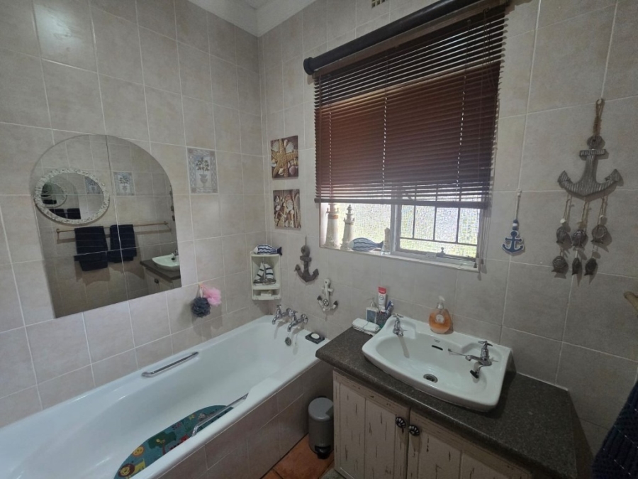 4 Bedroom Property for Sale in Phalaborwa Limpopo