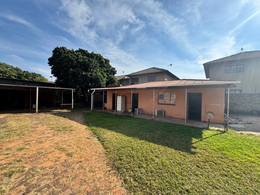 5 Bedroom Property for Sale in Impala Park Limpopo