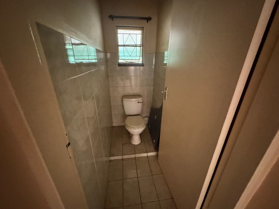 5 Bedroom Property for Sale in Impala Park Limpopo
