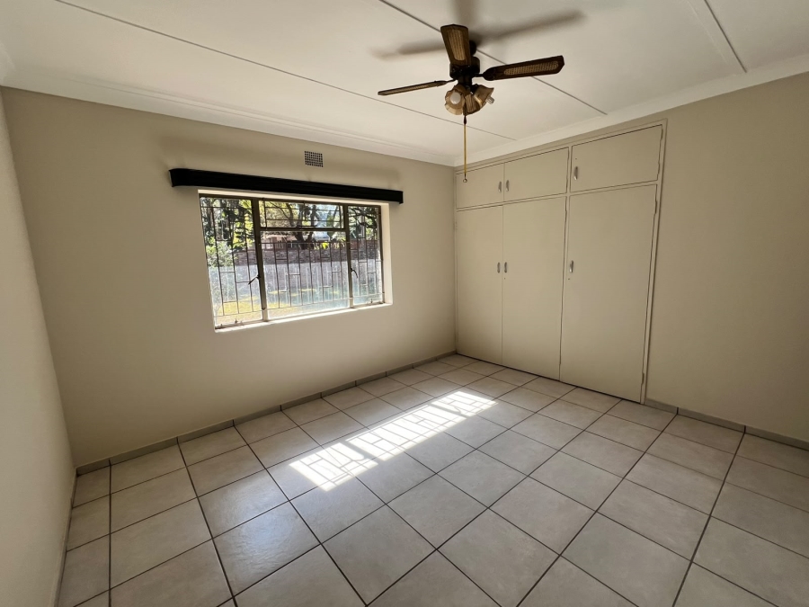 To Let 4 Bedroom Property for Rent in Kameeldoringpark Limpopo