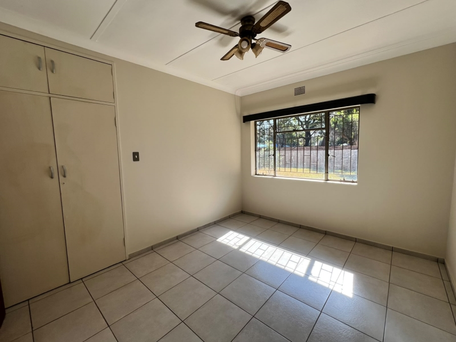 To Let 4 Bedroom Property for Rent in Kameeldoringpark Limpopo