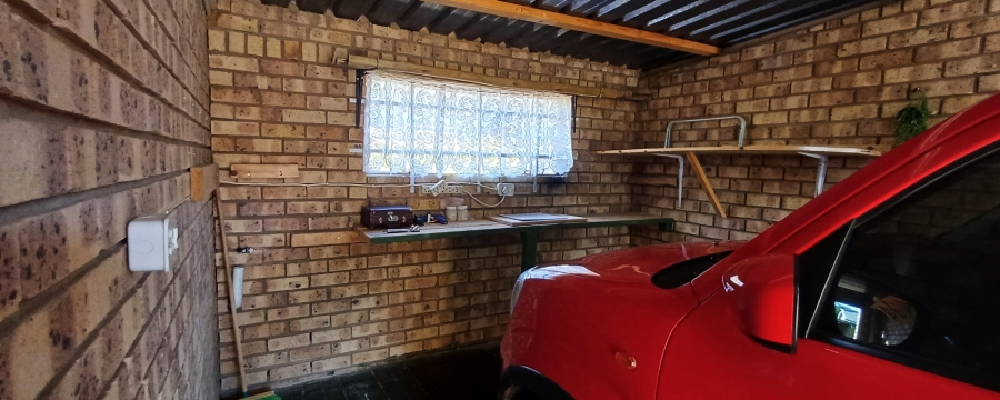 2 Bedroom Property for Sale in Aventura Warmbaths Limpopo