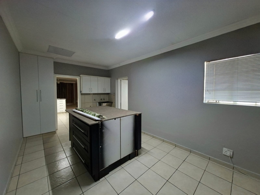 1 Bedroom Property for Sale in Bela Bela Limpopo