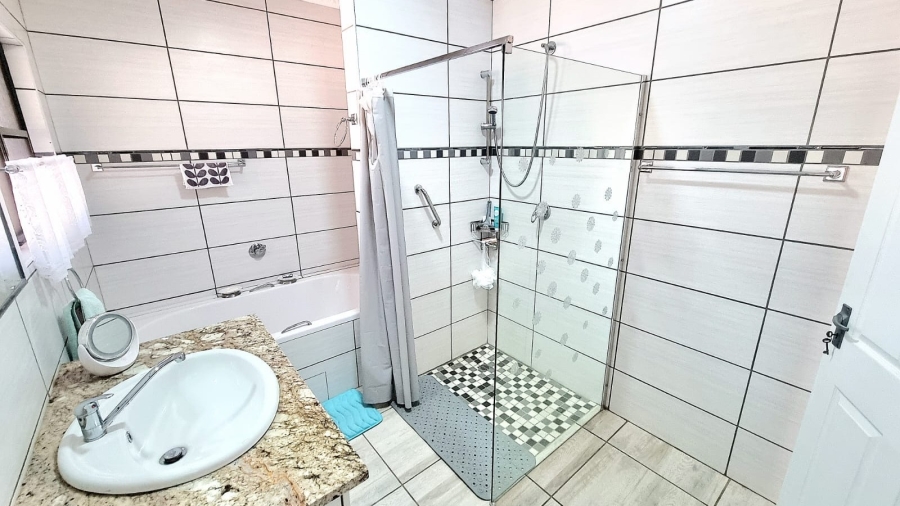 3 Bedroom Property for Sale in Modimolle Limpopo