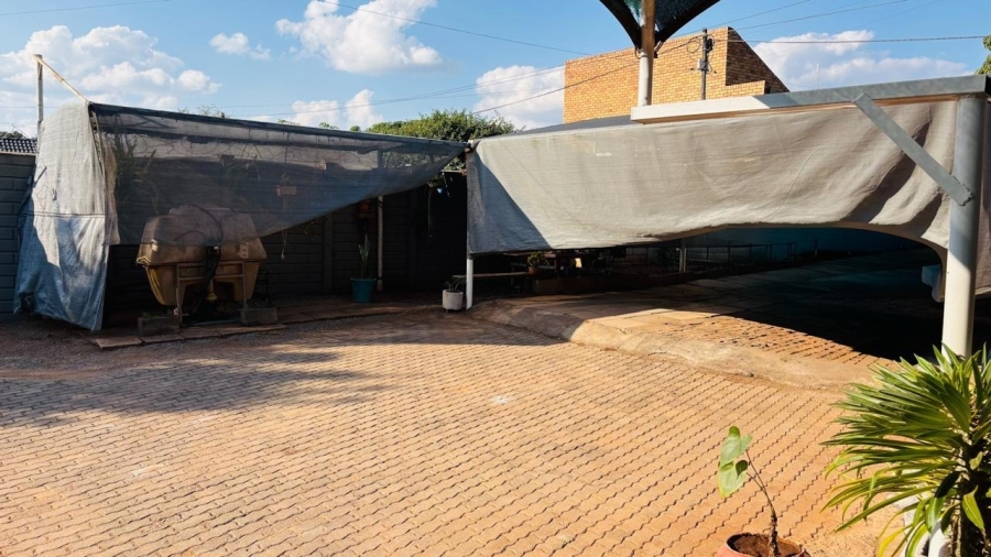 3 Bedroom Property for Sale in Mokopane Central Limpopo