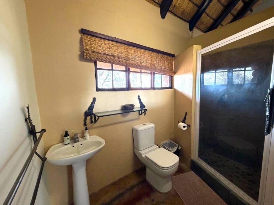 Commercial Property for Sale in Ndlovumzi Limpopo