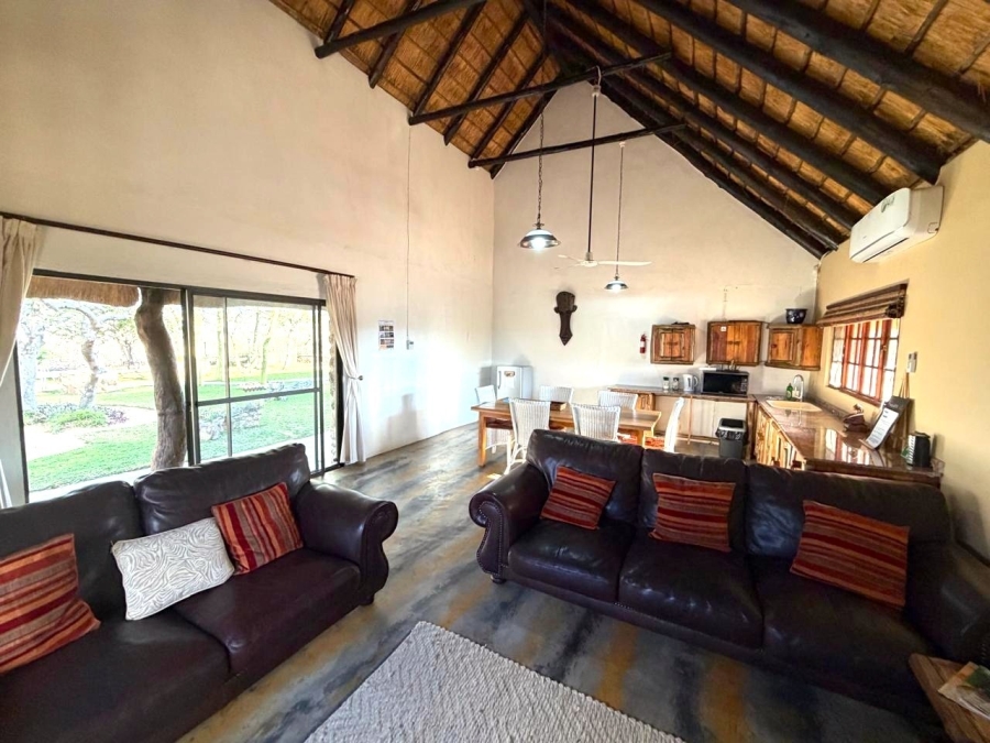 Commercial Property for Sale in Ndlovumzi Limpopo