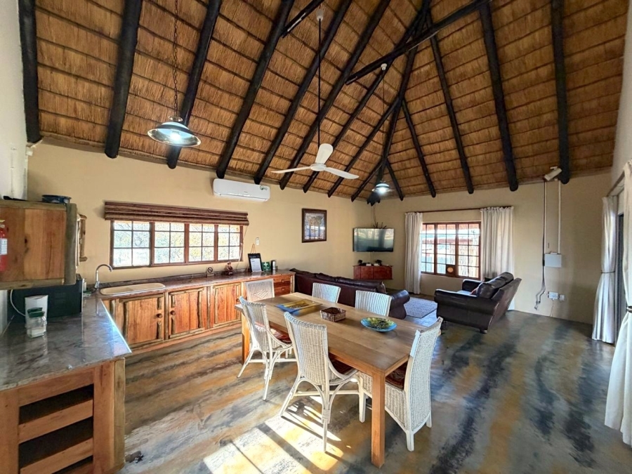 Commercial Property for Sale in Ndlovumzi Limpopo