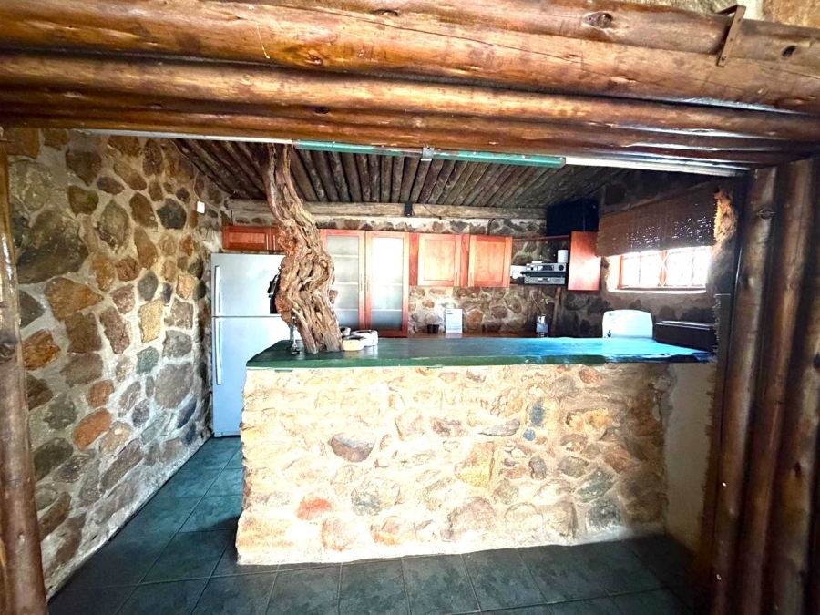 Commercial Property for Sale in Ndlovumzi Limpopo