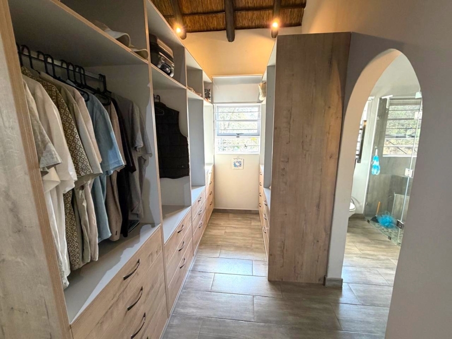Commercial Property for Sale in Ndlovumzi Limpopo