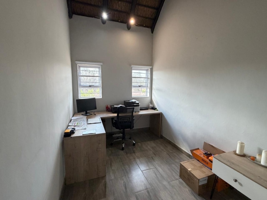 Commercial Property for Sale in Ndlovumzi Limpopo