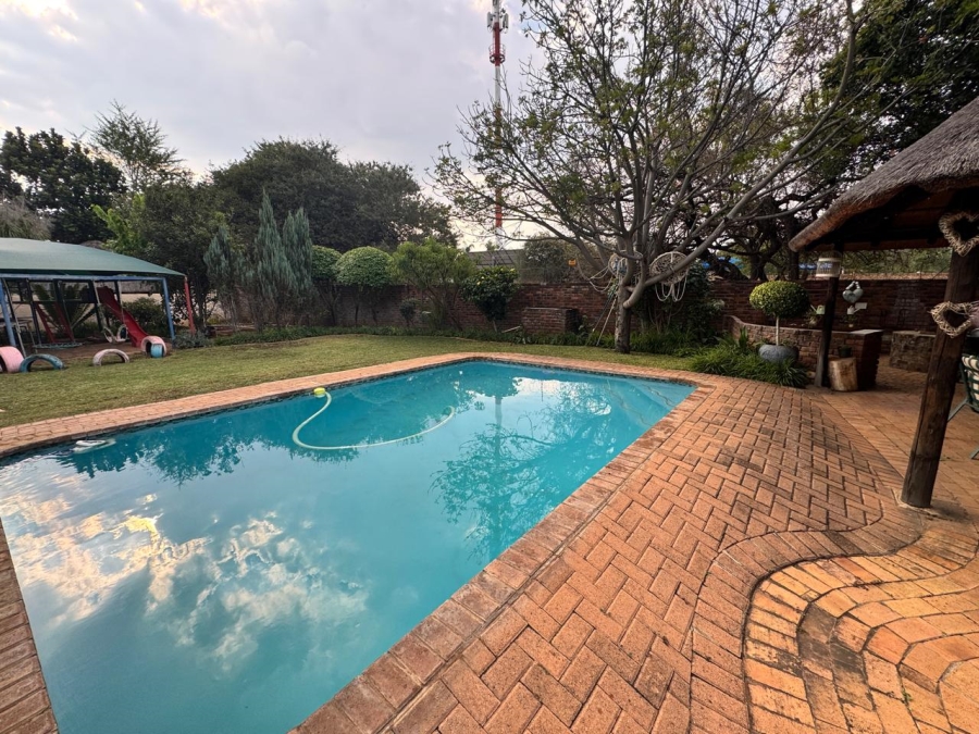 4 Bedroom Property for Sale in Chroompark Limpopo